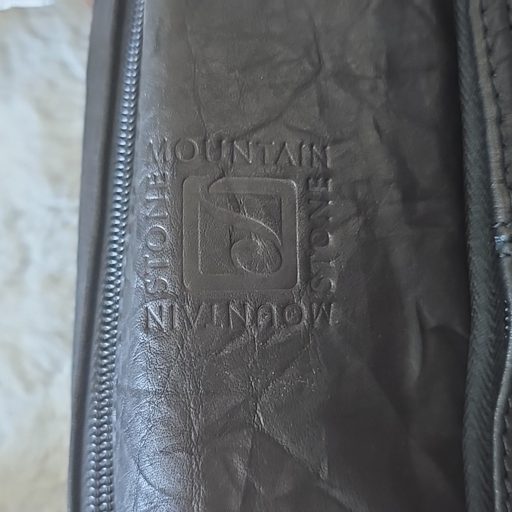NWT Stone Mountain Long Beach Satchel Purse Leather Shoulder Bag Black - Picture 11 of 13